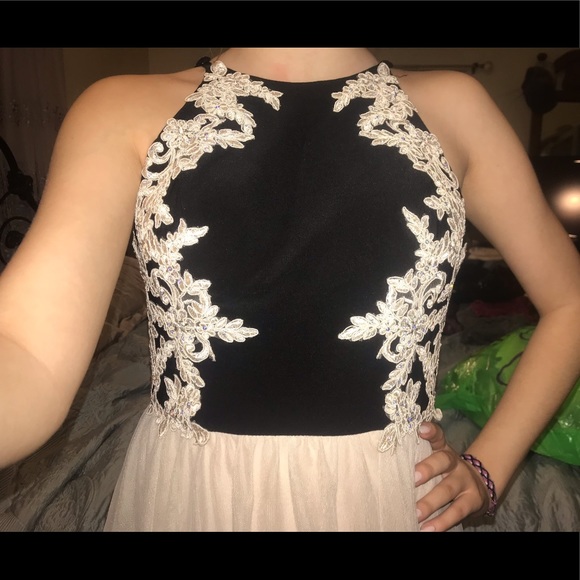 Windsor Black/ivory prom/pageant dress - Picture 3 of 5